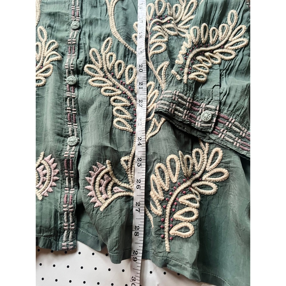Johnny Was Syn Jenny Kas Embroidered Tunic Top XL Sage Green Boho Floral C34818 - Picture 7 of 9